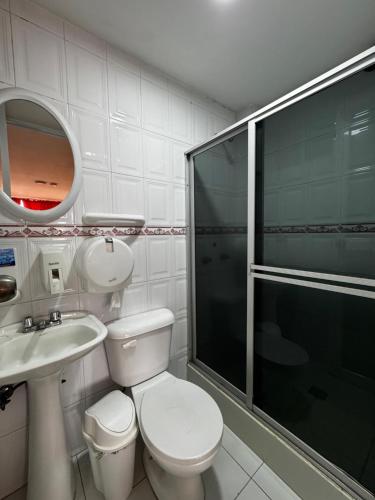 Koupelna v ubytování Hotel Jimmy Latacunga