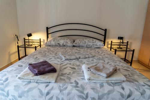 Katil atau katil-katil dalam bilik di Moiras apartments
