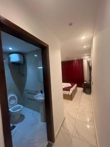 Un baño de Middle East Stay & Tours