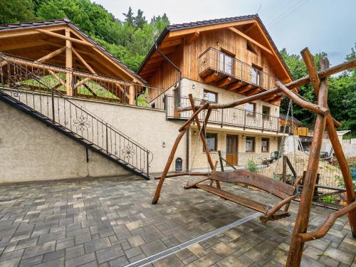 Chaty pod Kamenným morom - Hôrka