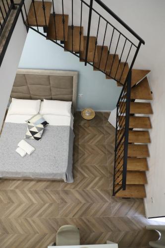 Partenope's Rooms