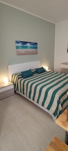 Postel nebo postele na pokoji v ubytování Townhome terrace, central location