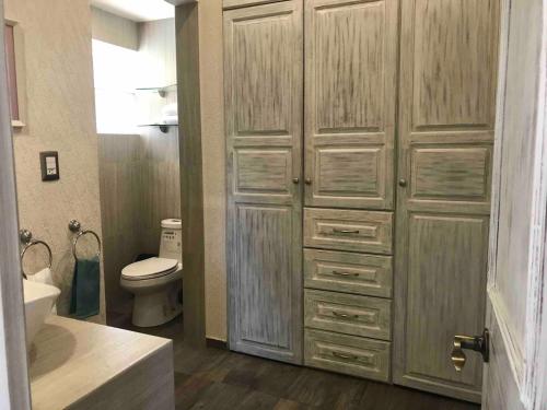 Ένα μπάνιο στο Nice Apartment nearby everything