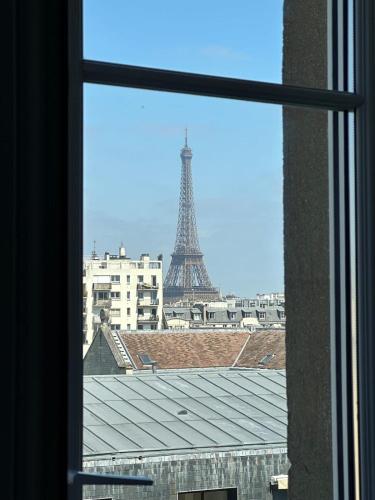 Vaugirard1 Appt Paris 15, Eiffel Tower View