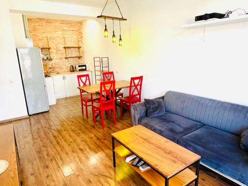 Kuchyň nebo kuchyňský kout v ubytování Ortachala Romantic Apartments