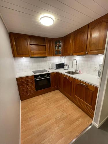 Kuchyň nebo kuchyňský kout v ubytování Tananger Havn