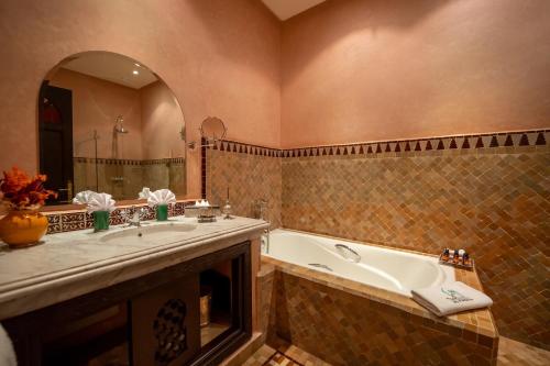Un baño de Al Fassia Aguedal