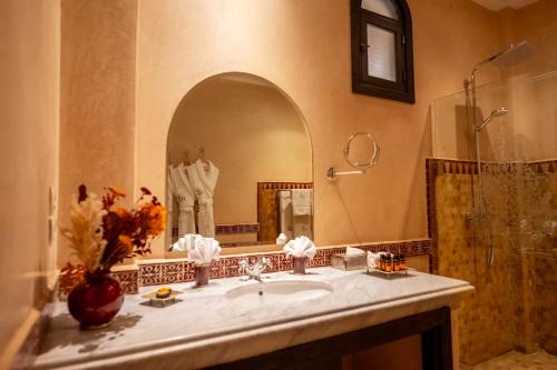 Un baño de Al Fassia Aguedal