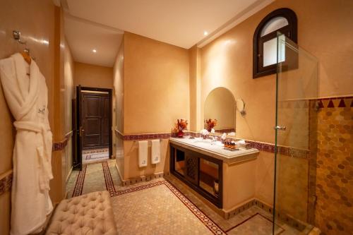 Un baño de Al Fassia Aguedal