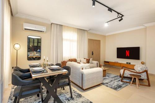Luxury 2BR 2 Ensuites BH-26-001