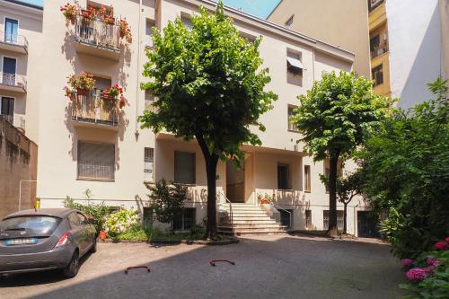 Court House Elegant Apartment