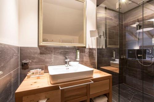 Koupelna v ubytování Hotel Bergblick 4 Sterne Superior
