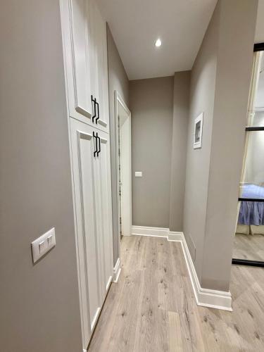 Φωτογραφία από το άλμπουμ του Limani Luxury Apartments Beachfront στους Αγίους Σαράντα