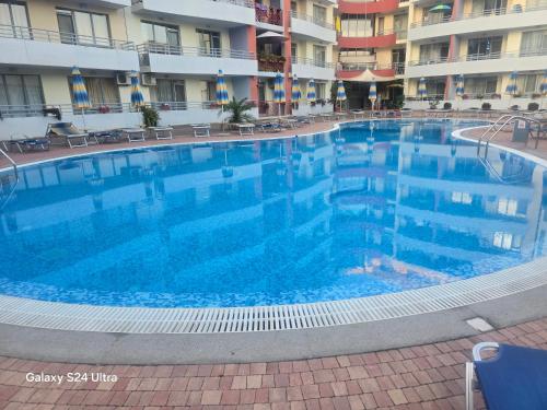 Apartment in Central Plaza