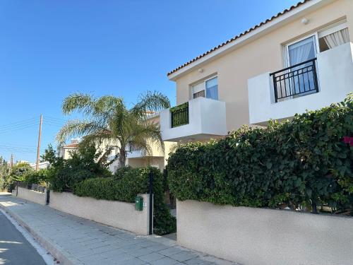 3 bedroom villa with pool 5 minutes to the center of Paphos