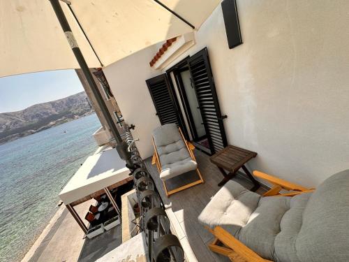 Baska Apartment-Studio Fiorino