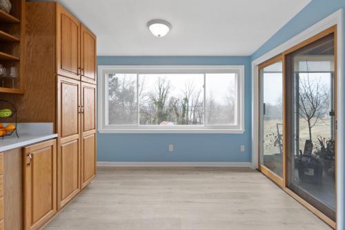 Φωτογραφία από το άλμπουμ του Bright and Spacious Stay σε Oxon Hill
