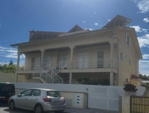 Afbeelding uit fotogalerij van Casa do Lago Piscina aquecida, Quartos in Espinho