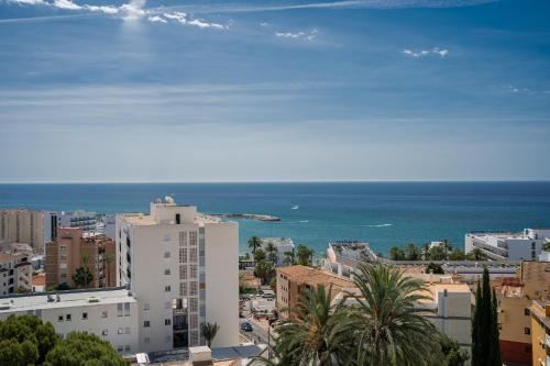 Azul Horizonte with a pool photo 26