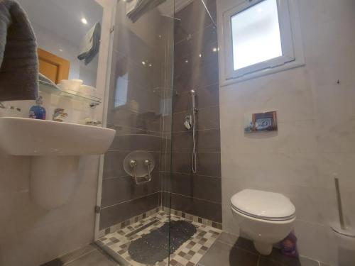 Ένα μπάνιο στο Appartement moderne à Ain Zaghouan - Calme & confort assuré