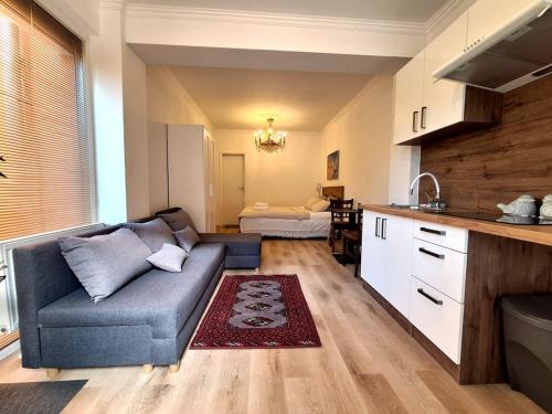 Terrace Suite - KindStay Suites Prague Airport