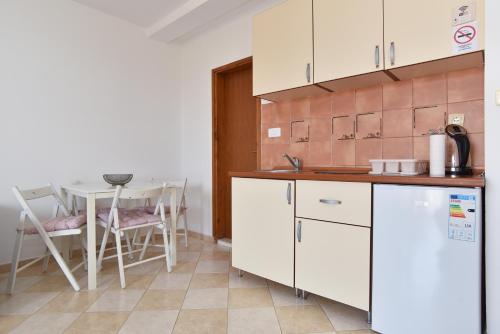 Fotografie z fotogalerie ubytování Apartmani Bojana v destinaci Budva