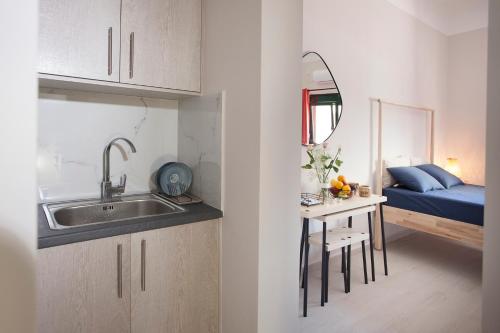 Cozy Apartment Next To PIRAEUS PORT