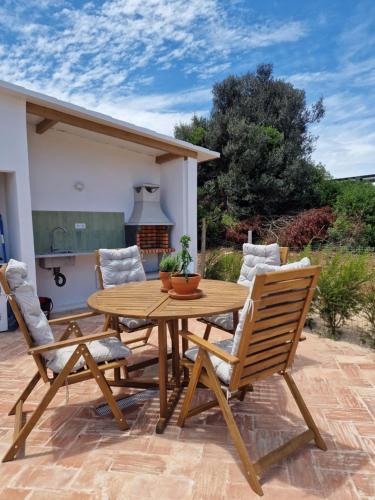 Μπαλκόνι ή βεράντα στο Novo! Jacuzzi, campo e praia