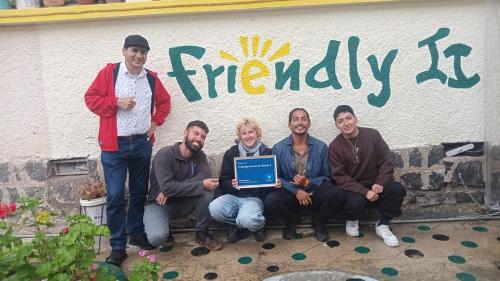 Clientes alojados en Friendly House & Hostel 2