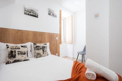 COIMBRA CITY CHARM