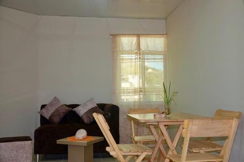 Posezení v ubytování San Cristobal Surf House I