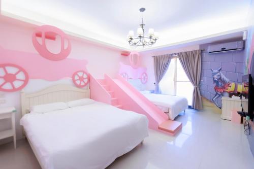 Katil atau katil-katil dalam bilik di Momo Meishe - Family-friendly B&B