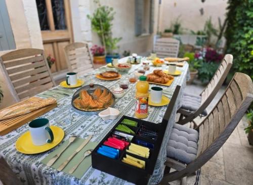 Galeriebild der Unterkunft Les Tournesols in Mallemort