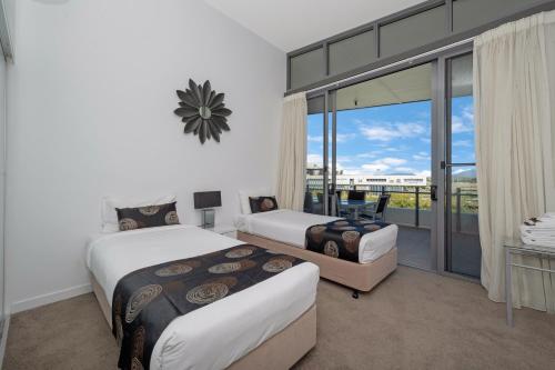 Postel nebo postele na pokoji v ubytování Central Islington Apartments