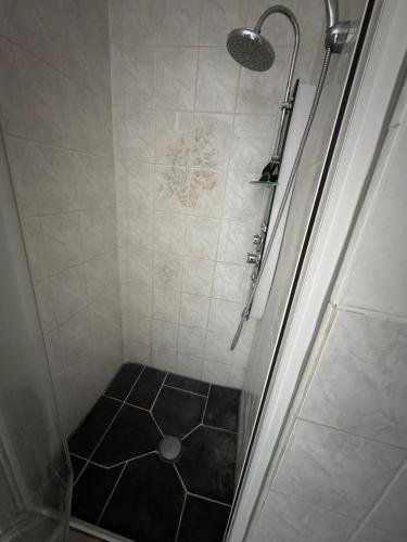 Ένα μπάνιο στο L'Horizon Silencieux Loft