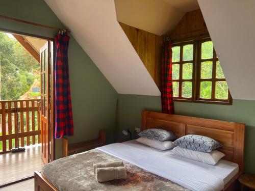 Katil atau katil-katil dalam bilik di David Crater Homestay
