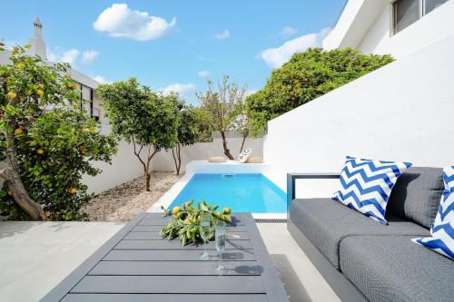 CitrusTree 3BR Pool Villa near Beaches