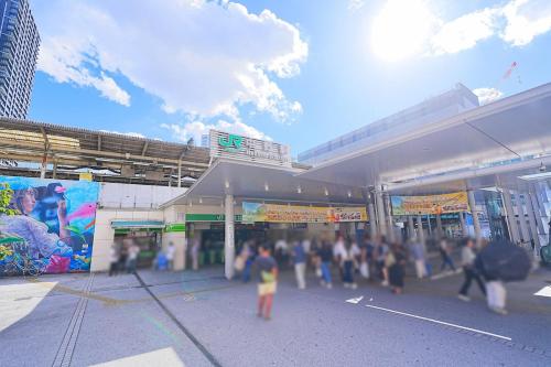 1 stop from Shinjuku, 3 minutes, Japanese-style room, with balcony, Japanese modern