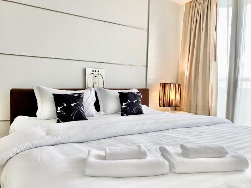 Ένα ή περισσότερα κρεβάτια σε δωμάτιο στο Sathorn Prime Residence 1BR #Bangkok