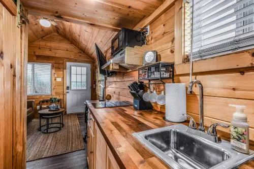 Sojourn Lodging photo 10