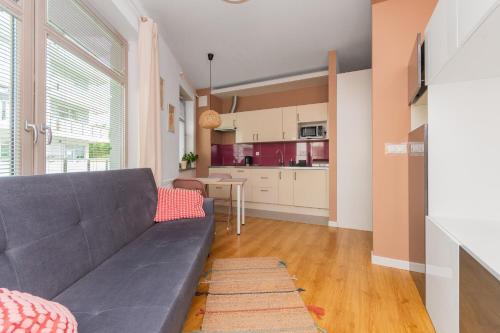 Kuchyňa alebo kuchynka v ubytovaní Grand Apartments - Apartament Aqua 3 - Rezydencja Marina Gdańsk