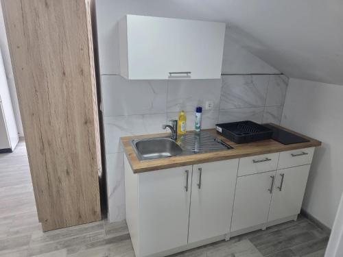 Apartement Hajr