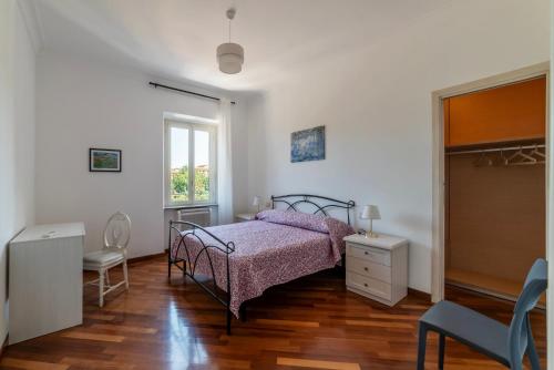 GuestHost - Bright Apartment in Metro San Giovanni