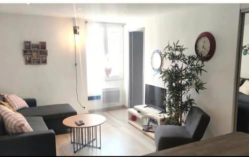 Zona d'estar a Location 2p Nice Centre