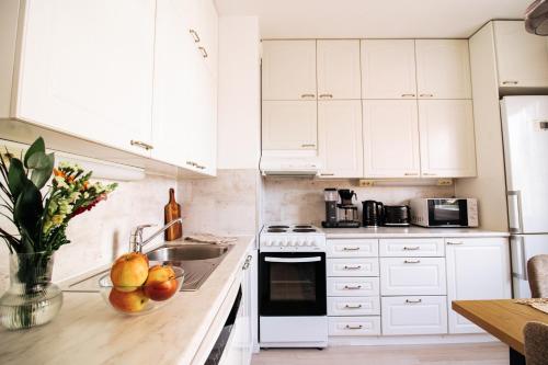 Dapur atau dapur kecil di Come in! "Pirkanportti" In the heart of Tampere next to the railway station for 9 people!