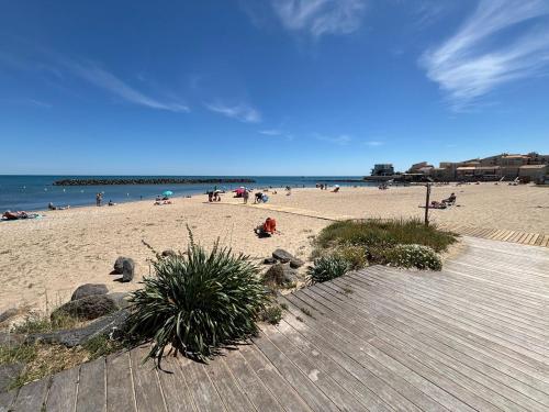 Au coeur du Cap, Plage & port à pied