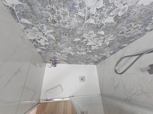 Koupelna v ubytování Clary Home Cefalu'