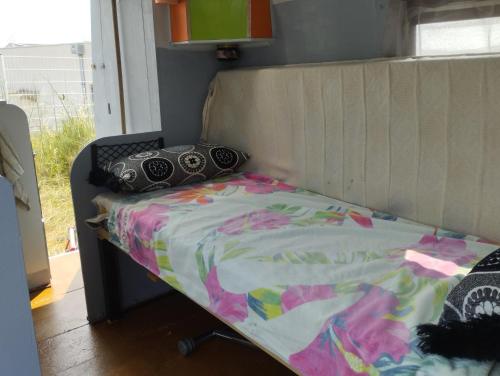 Cette chambre comprend : dans l'établissement Van aménagé a MONTPELLIER sans sanitaire pour dépannage quelques nuits, à Montpellier