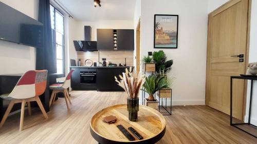 Le Nimentina - Appartement dans le vieil Antibes