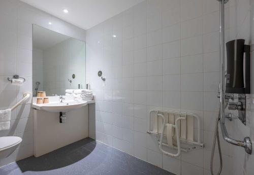 Koupelna v ubytování B&B HOTEL Annemasse Est